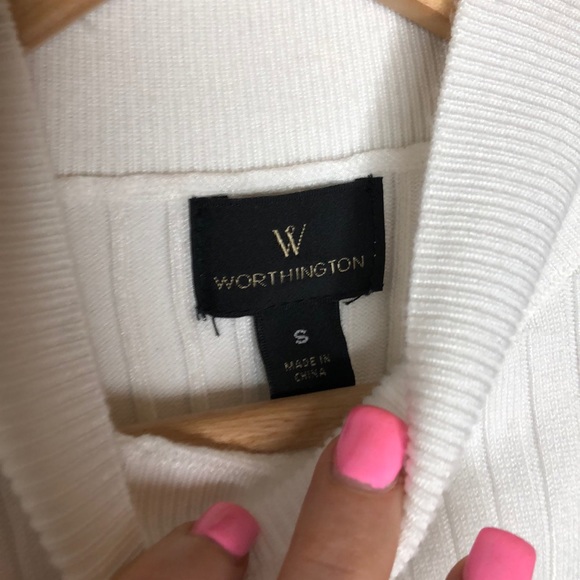 MACYS || high neck tank top - Picture 5 of 7